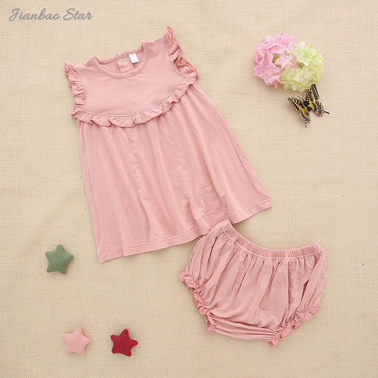 Nuevo lanzamiento, conjunto de vestido de bebé estilo volante con ropa interior, ropa de verano para niñas, conjunto de ropa de bebé saliente de algodón de LICRA y bambú