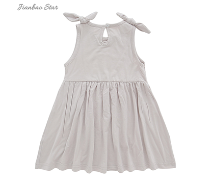 Descubra vestidos de bebé premium para cada ocasión 