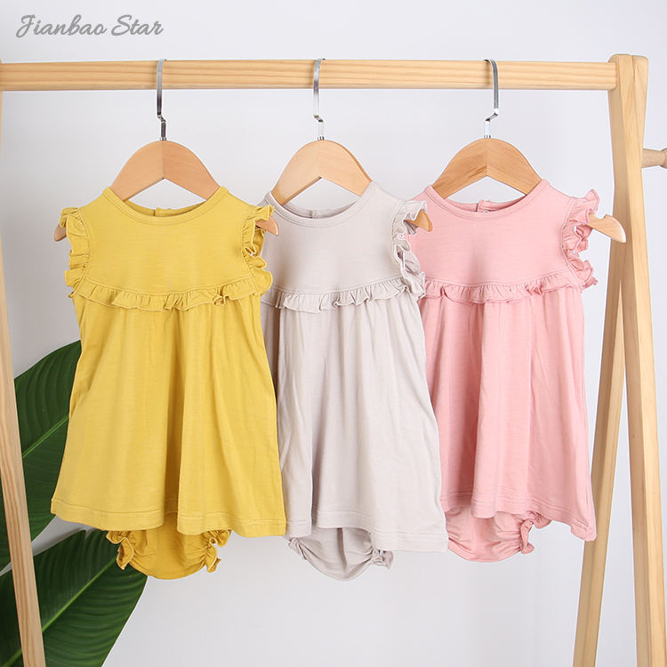 Nuevo lanzamiento, conjunto de vestido de bebé estilo volante con ropa interior, ropa de verano para niñas, conjunto de ropa de bebé saliente de algodón de LICRA y bambú